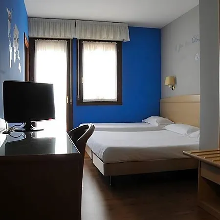 Hotell Marco Effe 3*