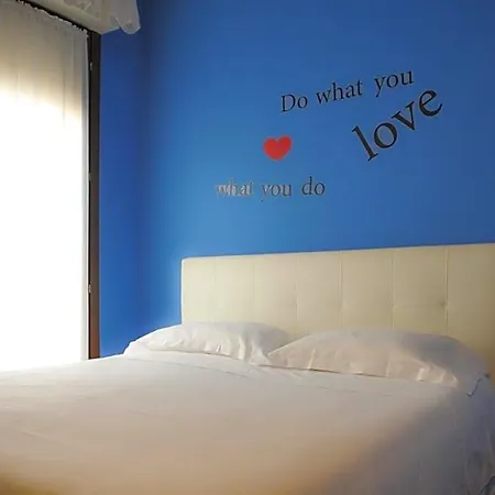 Marco Effe Hotell 3*